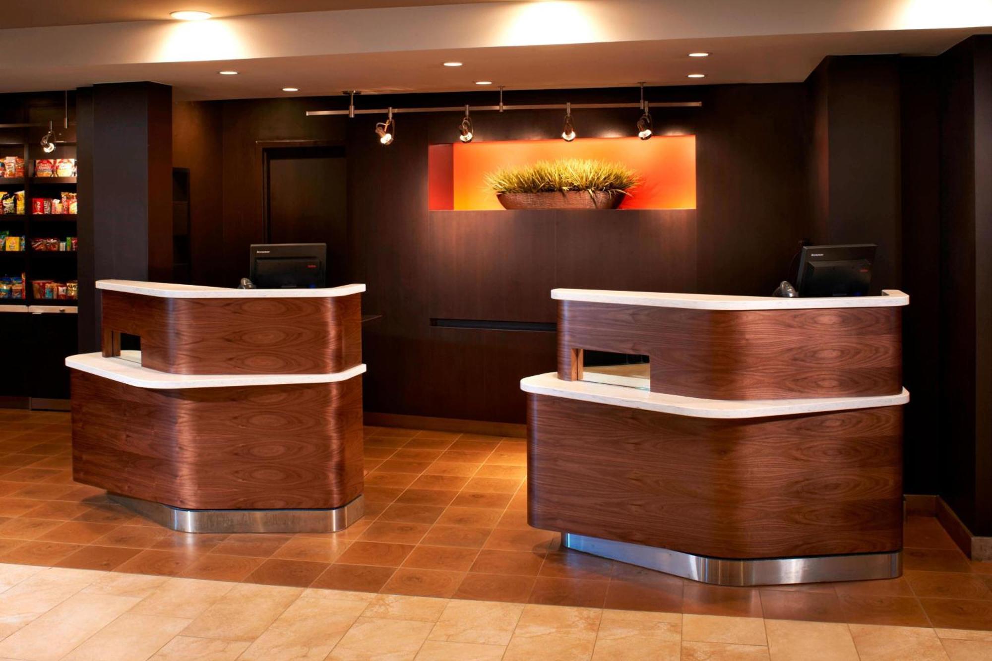 Hotel Courtyard Toledo Rossford/Perrysburg Extérieur photo