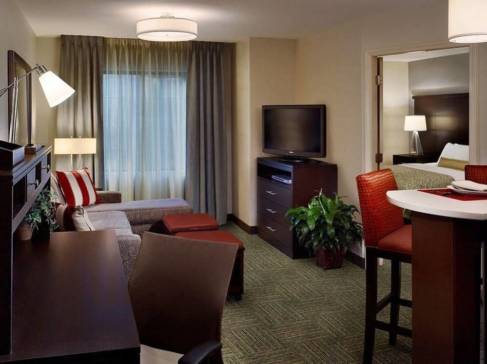 Hotel Courtyard Toledo Rossford/Perrysburg Extérieur photo
